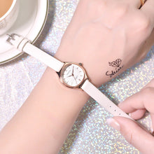 Load image into Gallery viewer, Women Casual Quartz Watch Leather Band Watch Analog Wrist Watch Fashion Zegarki Damskie 2019 New Hot Sale Women Watches for Girl
